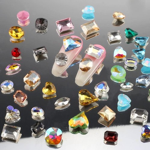 50pcs Colorful Rhinestone Crystals Points with Butterfly, Star, Heart, Geometric Shapes suitable for Nails & Crafts