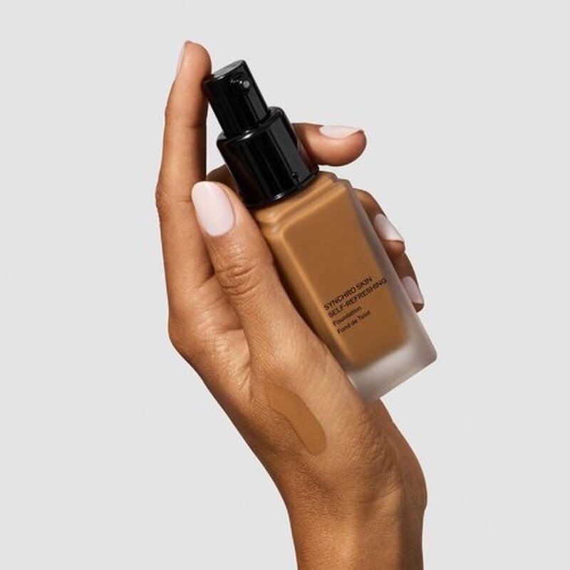 Shiseido Synchro Skin Self-Refreshing Foundation SPF 30, Ivory 120 - Medium-to-Full Buildable Coverage - Natural Finish, 24-Hour Wear - Water Resistant & Non-Comedogenic - 30 mL