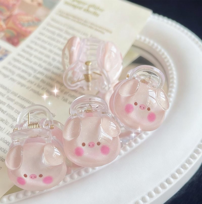 Wnqou 30PCS Cute Hair Clip Blind Bags, Random Cartoon Animal Fruit Mini Hair Claws Surprise Blind Box, Cute Daily Styling Hair Clip, Adorable Hair Accessories for Girls Kids ﻿ ﻿