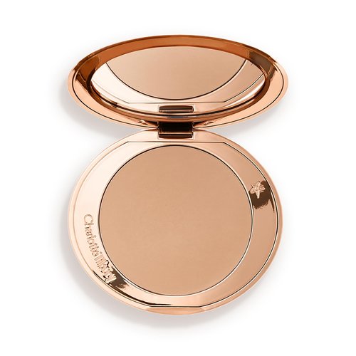 Charlotte Tilbury Airbrush Matte Bronzer - Smoothing Powder for Flawless Airbrush Finish - Refillable with Silky Mica & Hyaluronic Acid