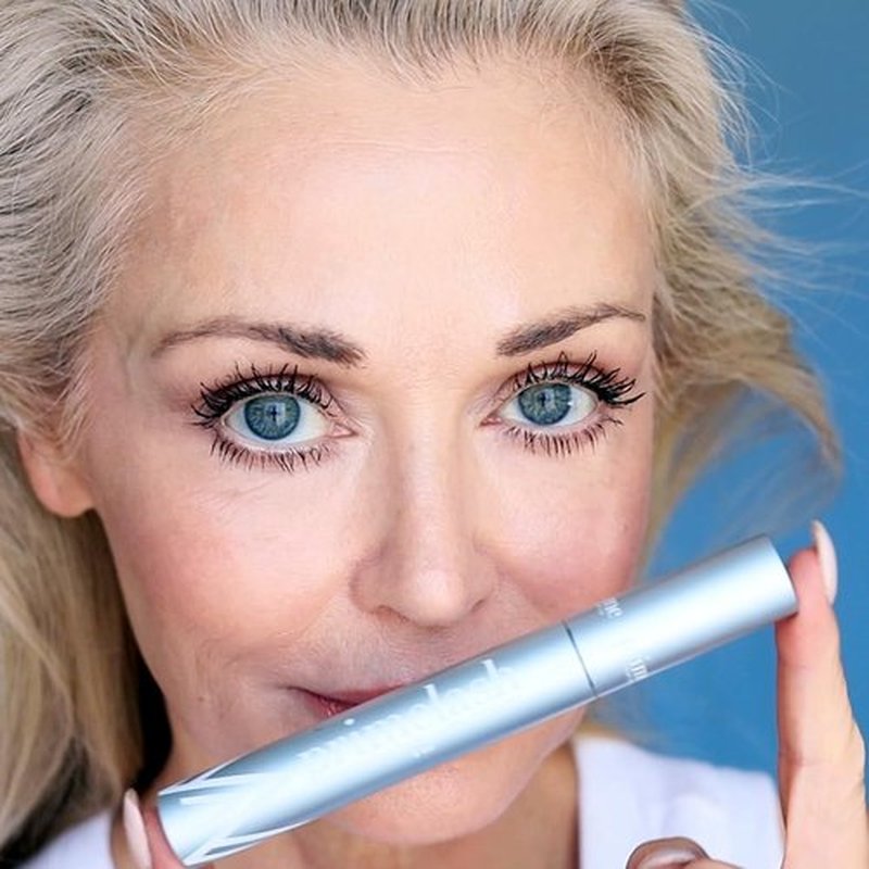Prime Prometics PrimeLash Mascara for Older Women - Volumizing & Lengthening, Hypoallergenic, Black
