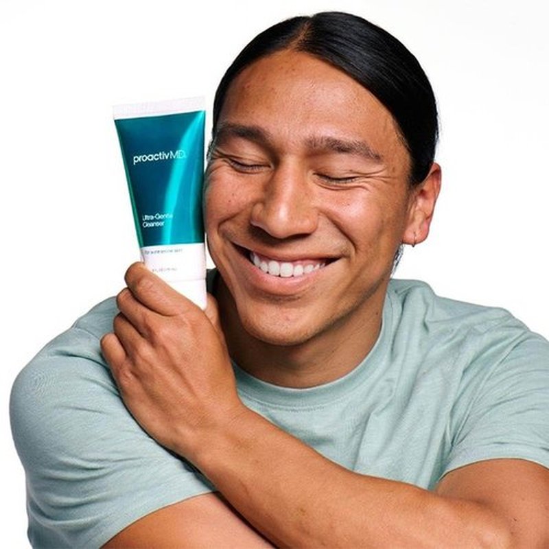 ProactivMD Ultra Gentle Face Cleanser - Soothing Daily Wash for Sensitive Skin | 6 oz Green Tea Formula