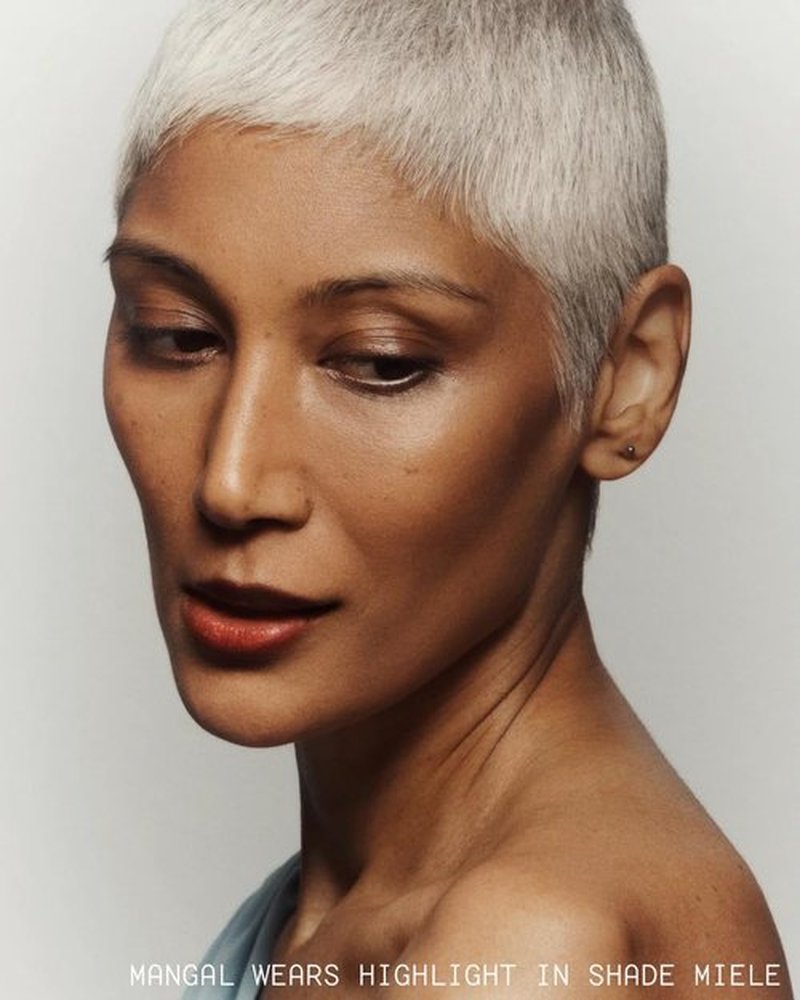 19/99 Cream Highlight Stick All-Over Face Highlight | Cruelty-Free, Vegan, Responsible Beauty (Miele)