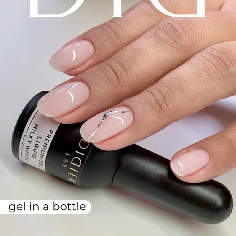 Didier Lab - Premium Gel Liquid Milky White - Builder Gel in a Bottle - Nail Extension up to 5mm - Viscous - Easy Application - Suitable for Beginners - For UV Lamp – French Manicure – White Colour