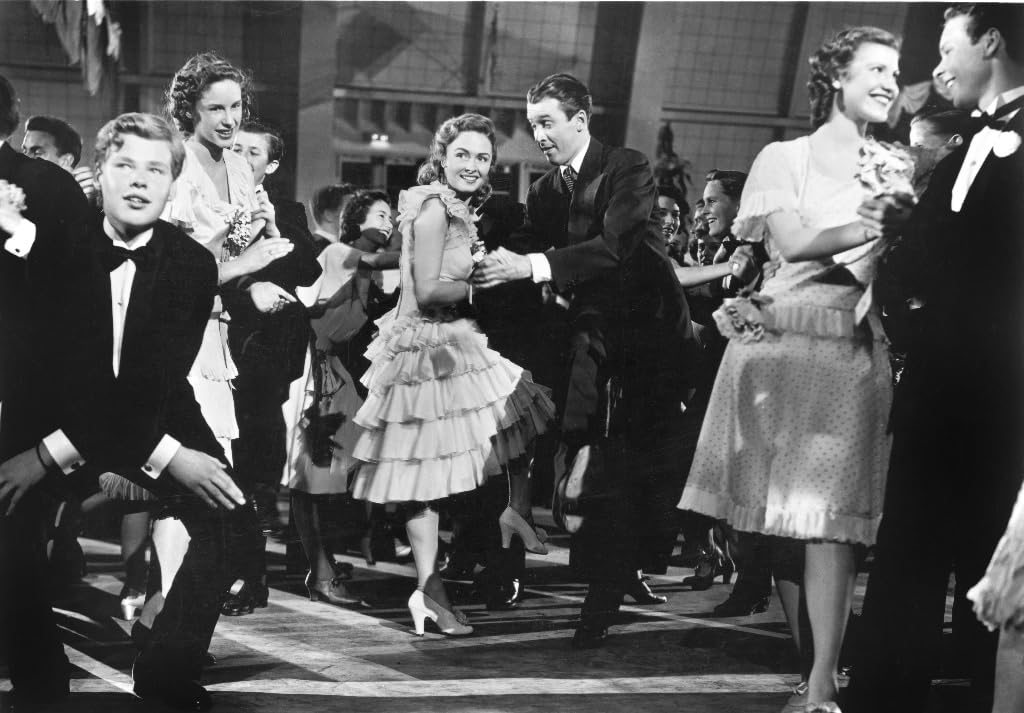 It's a Wonderful Life (4K UHD + Blu-ray + Digital)