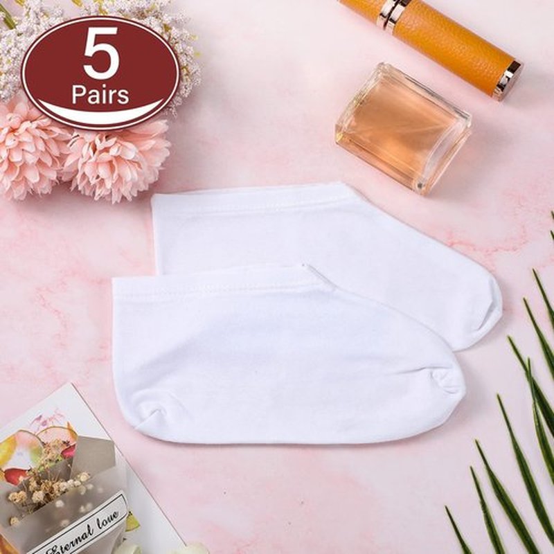 5 Pairs Moisturizing Socks Overnight Spa Socks for Dry Feet, Moisture Enhancing Socks, Cosmetic Moisturizing Socks for Women and Men, White