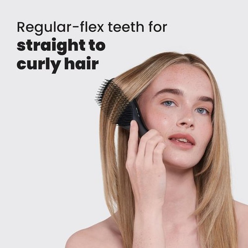 Tangle Teezer Ultimate Detangler Brush - Eliminate Knots & Reduce Breakage for Wet & Dry Hair | Liquorice Black