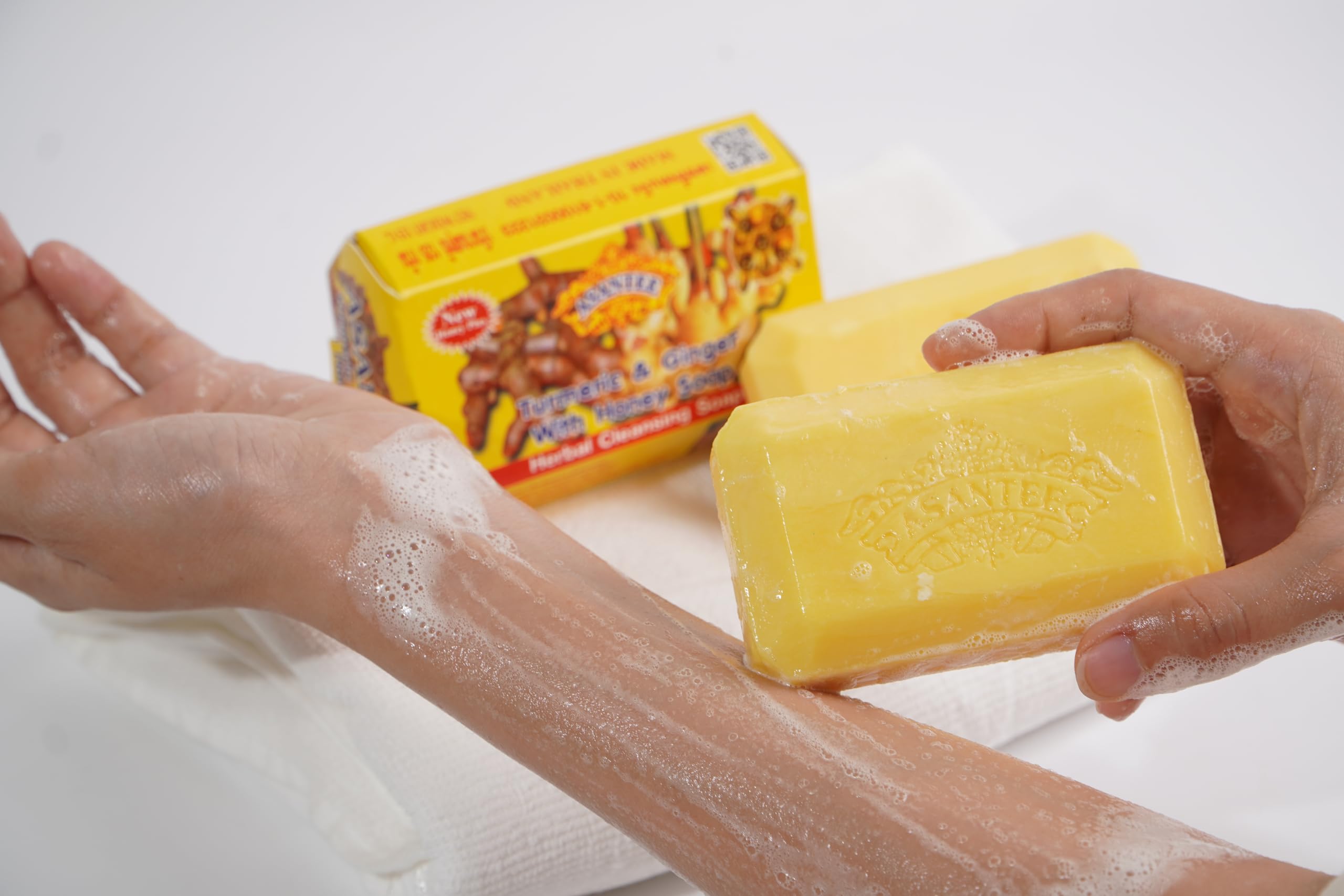 ASANTEE Turmeric & Ginger With Honey Cleansing Soap (Pack of 1)