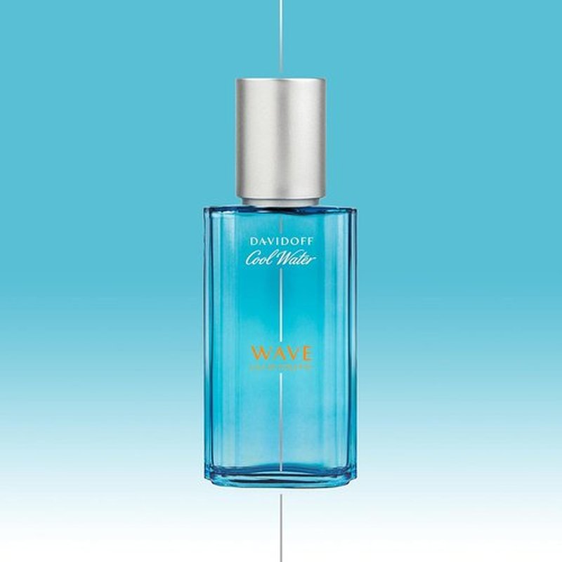 Davidoff Cool Water Wave Eau de Toilette - Fresh Woody Men's Cologne with Sichuan Pepper & Sandalwood - Long Lasting Fragrance