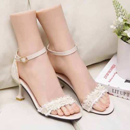 Practice Foot Model Soft Realistic Silicone Flexible Bendable Model Manicure Tool Fake Nail Foot for Nail Tips Art Training for Home Salon DIY (Left)