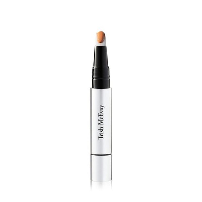 Trish McEvoy Correct & Brighten Shadow Eraser - Illuminate Dark Circles | Easy Application