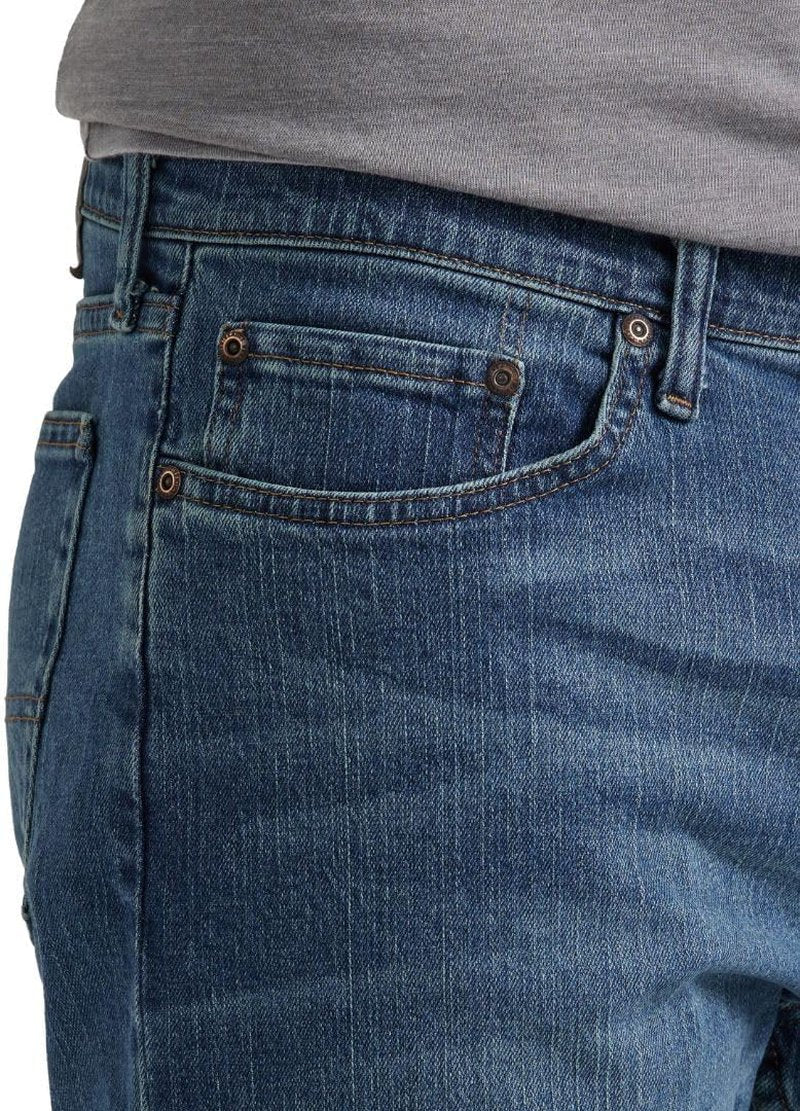 Wrangler Authentics Men's Comfort Flex Waist Jeans - Regular Fit, Versatile Style, Durable Fabric