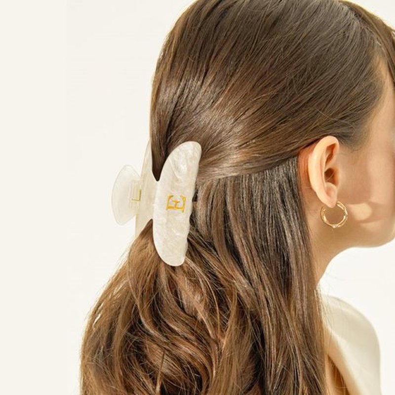 Fycert Easter Gifts Basket Stuffers for Women Teen Girls - Cute Hair Clips Initial Claw | Birthday Gifts | Bridesmaid Gifts | Preppy Trendy Stuff Personalized Hair Claws Accessories - Gold,A