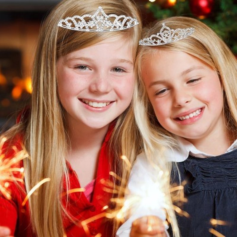 Naturahand 6 Pieces Silver Metal Tiara Crown Headbands with Decorative Dazzling Rhinestone Wedding Prom Birthday Party Princess Headpieces for Brides Bridesmaids Women Girls Teens Kids