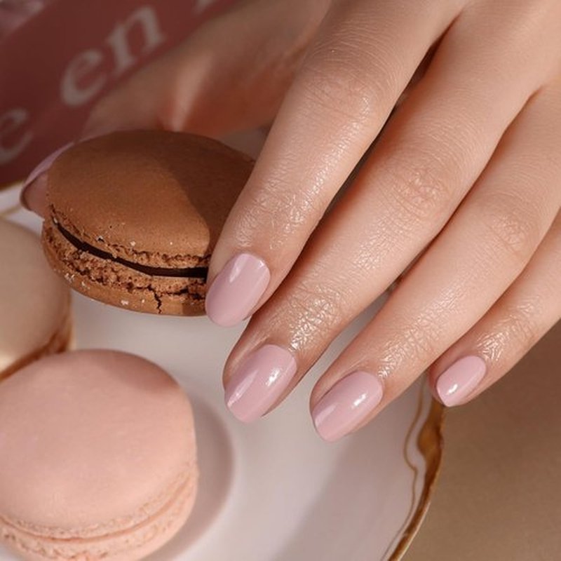 LONDONTOWN Earth Tones | Natural Nail Polish Collection for Elegant Looks
