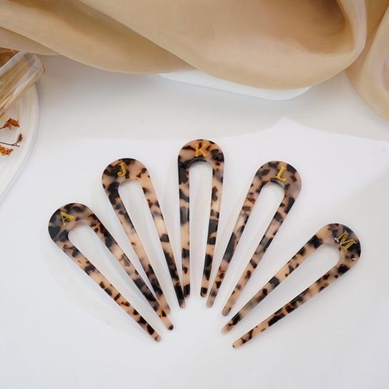Fohufo French Hair Pin for Women - 5.3 Inch 2 Pcs Tortoise Shell Initial French Pin, Fashion Hair Accessories for Women, Acetate Cute Hair Forks, Birthday Gifts Valentines Day Gifts, Letter A