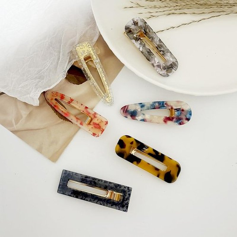 Parcce 12 Pieces Acrylic Resin Marble Hair Clips Set, Decorative Pearls Hair Barrettes Sweet Decorative Bobby Pins Hairpin Headwear Hair Accessories Headwear for Women and Girls…