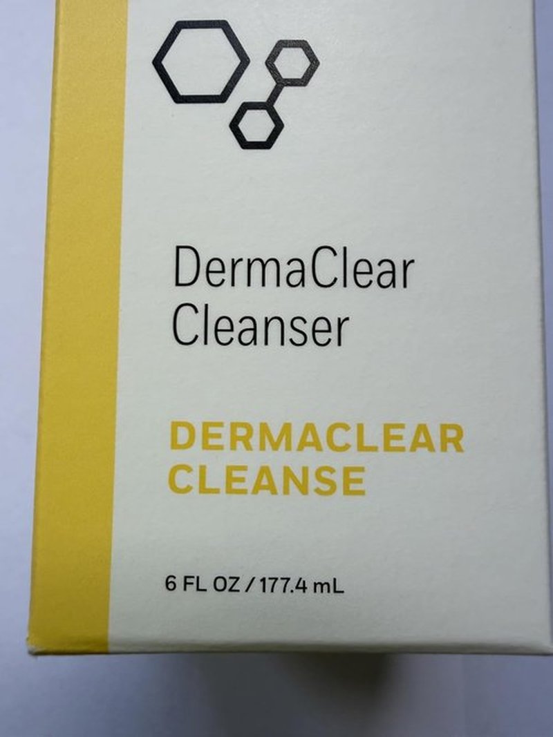 Derma Quest DermaClear Cleanser with Mandelic Acid - Deep Cleansing Formula | 6oz/177ml