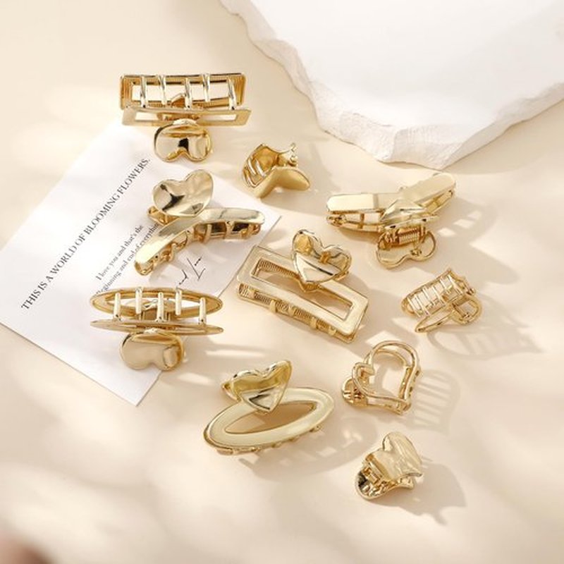 12Pcs Gold Small Hair Clips Metal Mini Heart Hair Claw Clips for Girls Cute Hair Clips for Women Thick Hair, Girls Teens Hair Accessories Mother's Day Gift