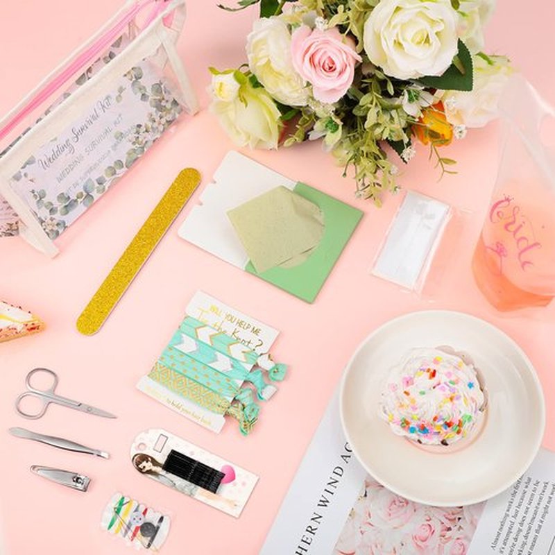 132 Pieces Wedding Survival Kit Bridal Mini Emergency Kit Bridal Party Proposal Gifts for Women with Makeup Bags Floral Wedding Bride Emergency Supplies(Leaves Style)