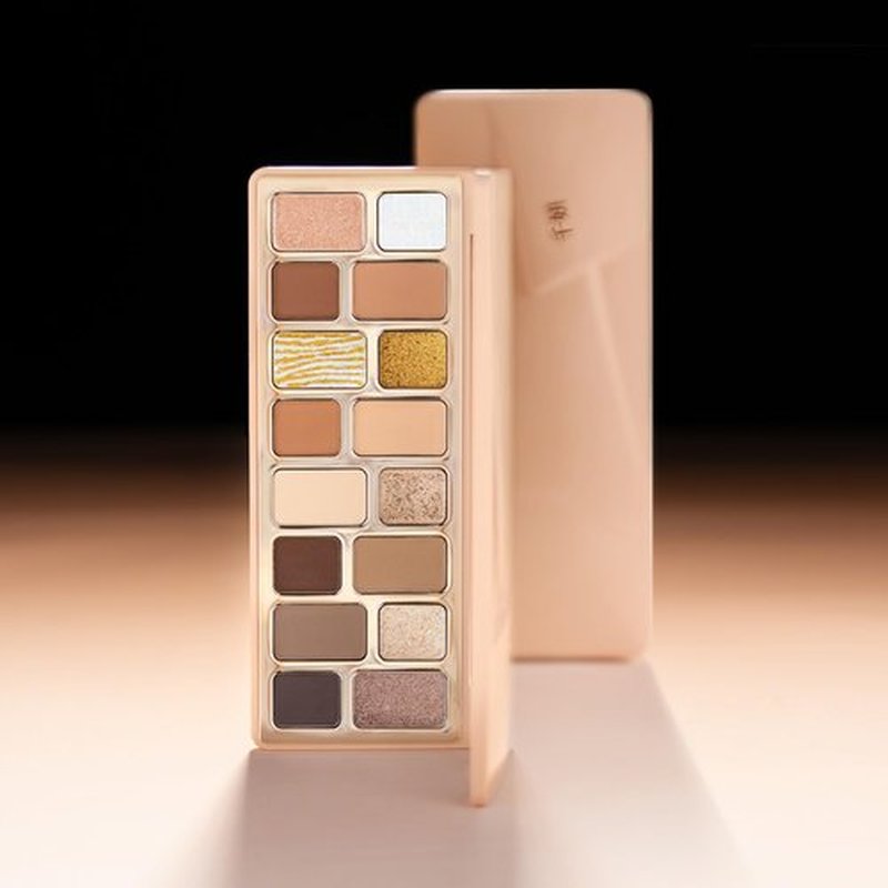 CHEERYEP 16-Color Golden Dune Eyeshadow Palette | Creamy Matte, Shimmer & Marbled Gold Shades | Vegan, Cruelty-Free, Long-Lasting Pigments | Perfect for Everyday Makeup & Desert-Inspired Glam (Nature)