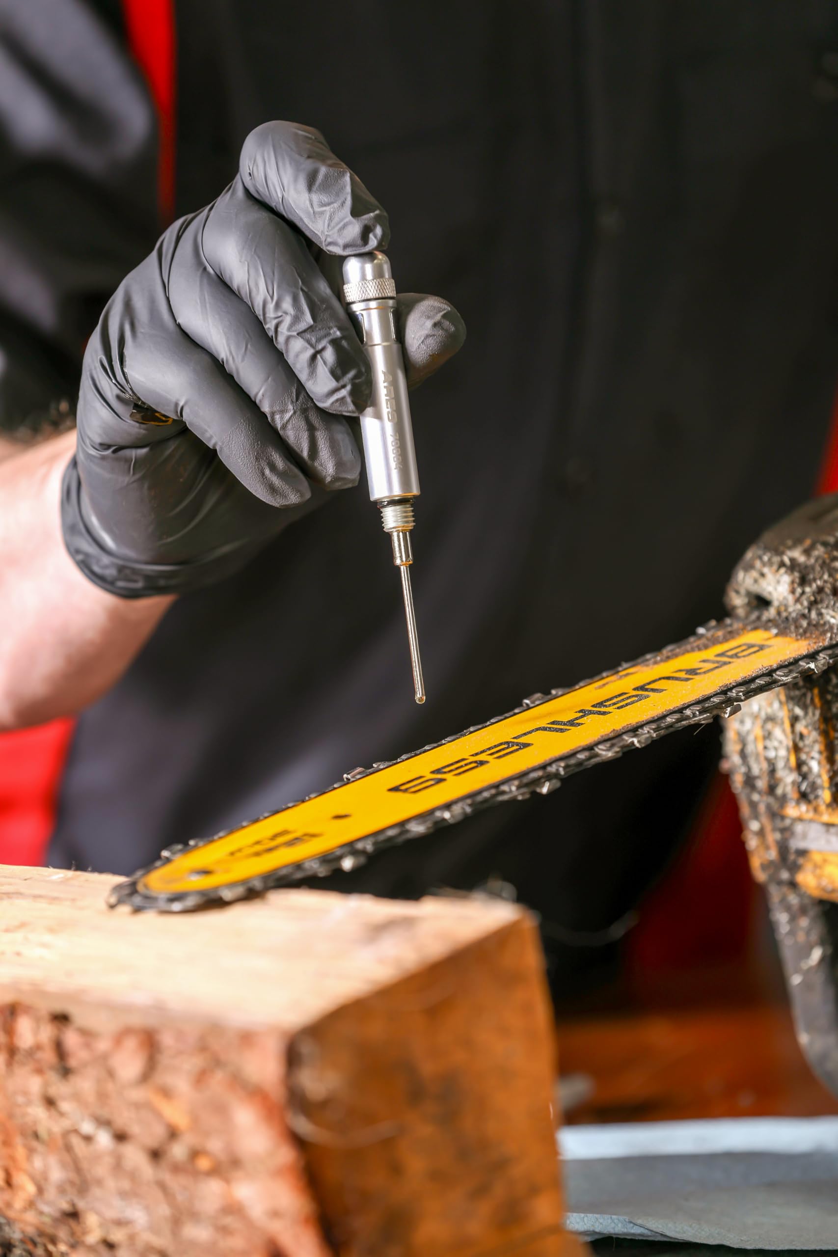 ARES 70004 - Precision Oiler Pen Applicator - Precisely Applies CLP, Ballistol, and Other Lubricants in Tight Places