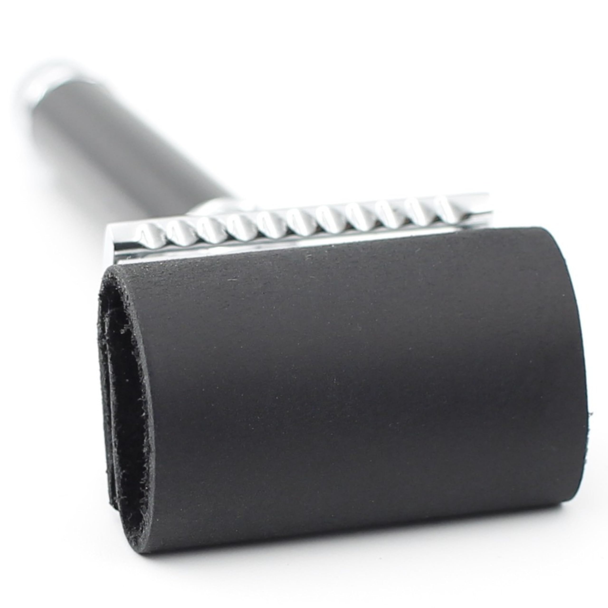 Toprank Leather Safety Razor Case – Genuine Leather Razor Cover for Travel, Fits Most Double Edge Safety Razors, Blade Protector, Snap Closure (Black, 2-Pack)