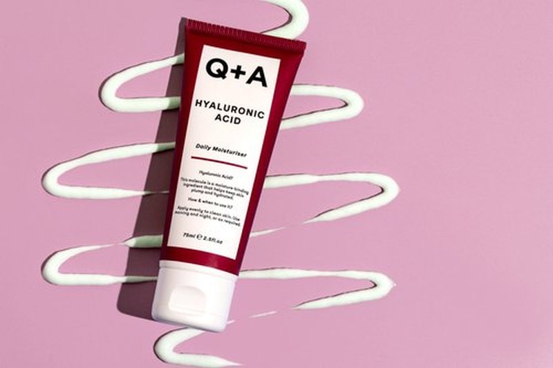Q+A Hyaluronic Acid Daily Moisturizer (75ml), Hydrating Face Cream with Polyglutamic Acid and Rice Bran Extract, For Soft, Even and Nourished Skin, Fragrance Free Skincare