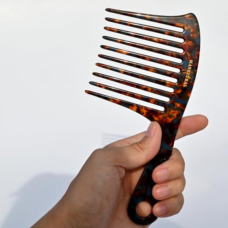 MANETURAL D1 | Large wide tooth Handle comb for Curly Hair, 7.4 Inch Mustache and Beard Comb for Men | Elevates, Preserves Curl, Eliminates frizz | Acetate comb (Tortoise)