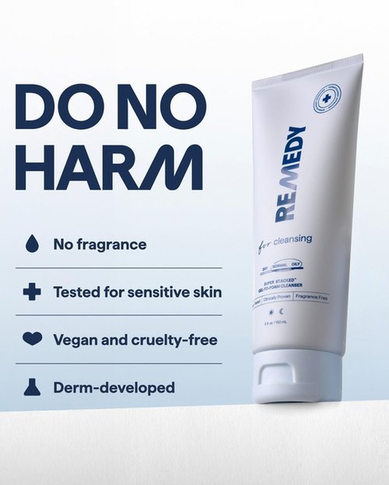 Remedy for Lightweight Cleansing | Gel to Foam Cleanser for Normal to Oily Skin | 0.5% Salicylic Acid, Ceramide NP, Niacinamide, Green Tea | By Dermatologist Dr. Shah, 5 fl. Oz