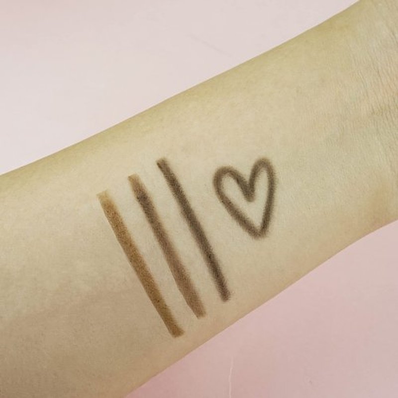 Pink Up | Brow Liner | Precise application & intense color | Long-lasting smudge-proof formula | Eyebrow pencil | Makeup | Built-in brush for blending | Blondie | Model PKBB01