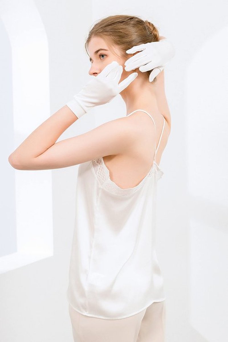 Pure Silk Womens Gloves For Sleeping Moisturizing, Sunscreen UV Protection Silk Gloves For Summer