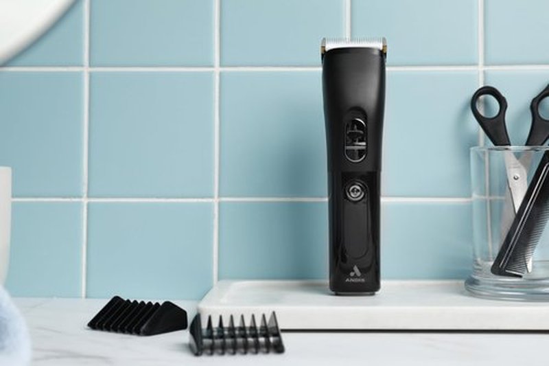 Andis 560547 Envision Cordless High-Speed Hair Clipper, 21-Piece Kit, Adjustable Blade, 1.5” LED Digital Display Screen, Black