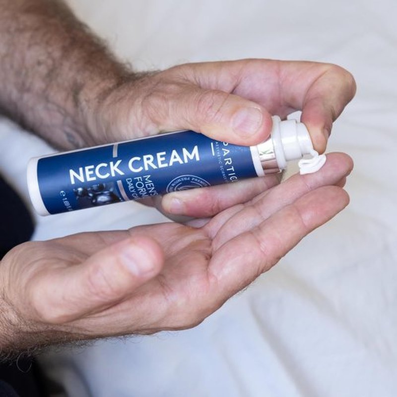 Skiennix Particle Neck Cream - Hydrating Men's Skin Care with Collagen & Retinol | 1.7 fl oz
