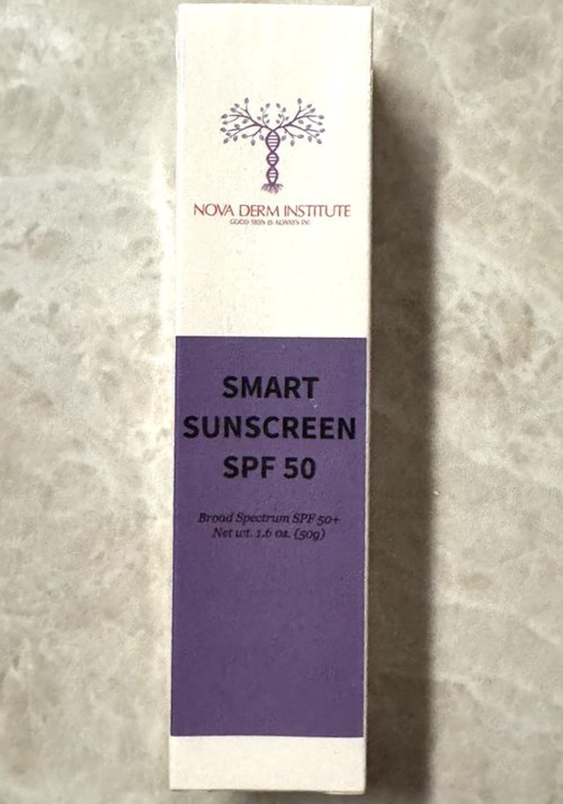 Smart Sunscreen for Face SPF 50 – Broad Spectrum Daily Sunblock, Clear No White Cast,Lightweight Non Greasy Formula for Men & Women (1 fl oz)