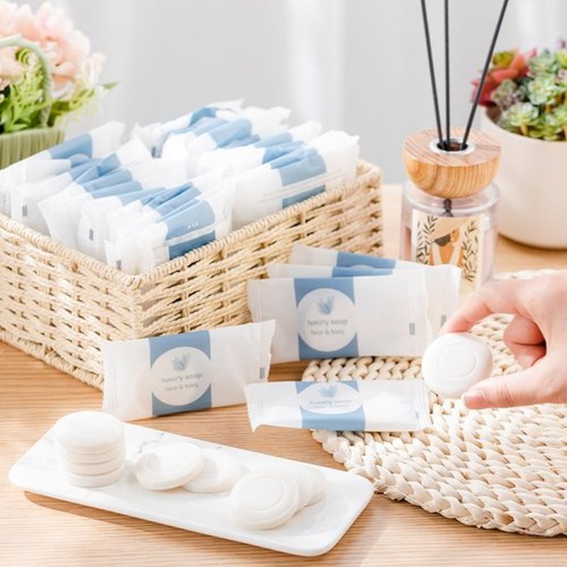 Kacctyen 100 Pcs 0.35oz Mini Bar Soap Bulk Individually Wrapped Bulk Hand Hotel Soap Bars Travel Size Toiletries for Hospitality Guest Bathroom Vacation Rentals