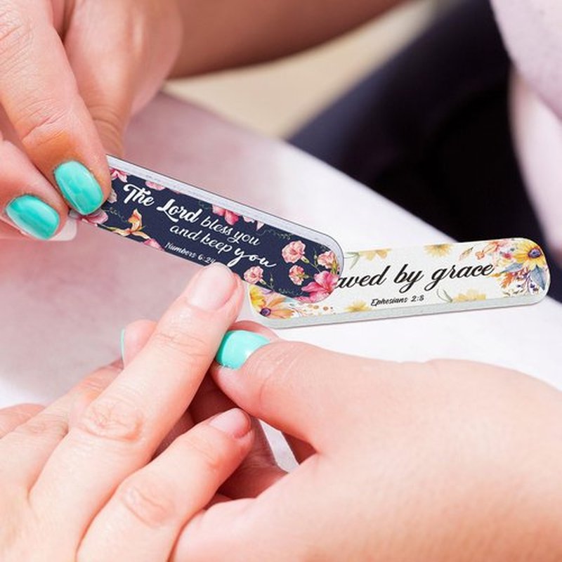 Lanties 200 Pcs Christian Bible Verse Nail Files Gift for Women Religious Scripture Nail Emery Boards Colorful Floral Inspirational Buffering Files Scripture Manicure Tools VBS Gift Bulk