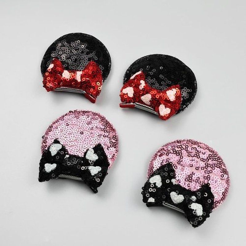 2 Pairs Sequin Mouse Ear Clips with Glittering Bow with Heart, Girls' Hair Barrettes Hair Accessories for Theme Birthday Party Festival Decoration (heart bow)