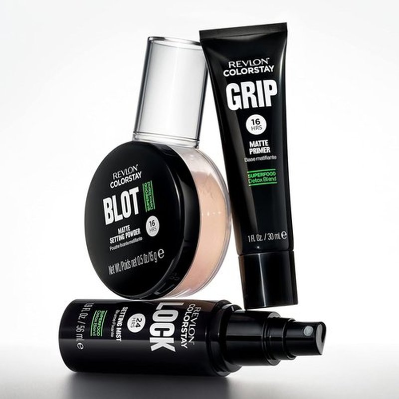 Revlon ColorStay Grip Primer - Mattifying & Oil-Absorbing Face Makeup, Blurs Imperfections, 1 Fl Oz