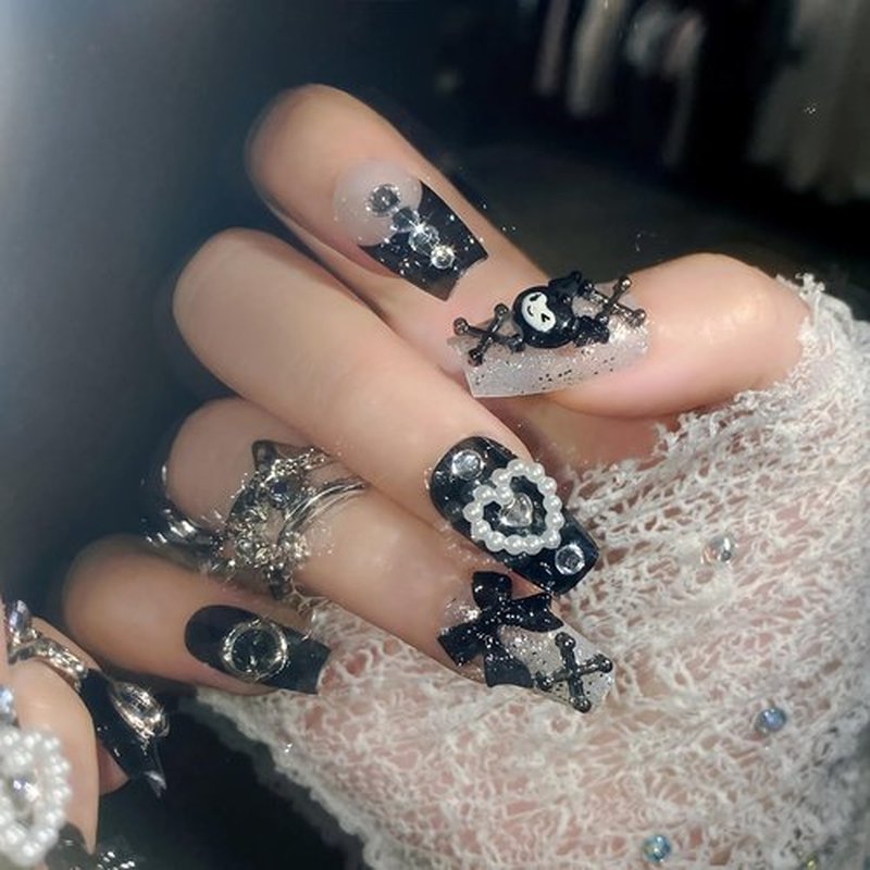 BABALAL Black Press on False Nails Medium Coffin Fake Nails Goth French Tip Glue ons Acrylic Nails Cute Bow Anime Heart Charm Design 24Pcs kawaii Luxury Bling Ballerina Manicure DIY