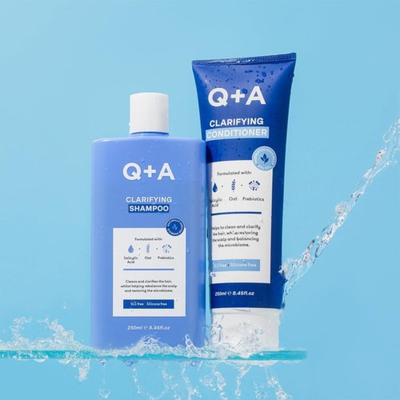 Q+A Clarifying Conditioner for Hair (250ml), Scalp-Balancing, Strengthening and Moisturizing Conditioner for Congested Hair, With Salicylic Acid, Oatmeal and Prebiotics