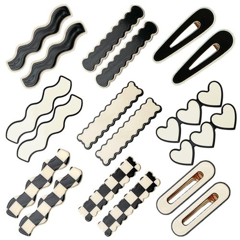 SHEHARUHI 18 PCS Acrylic Cute Checker Hair Clips, Simple Geometric Duckbill Clips, Korean Styling Minimalist Hair Barrettes for Women and Girls Hair Accessories(Black and White)