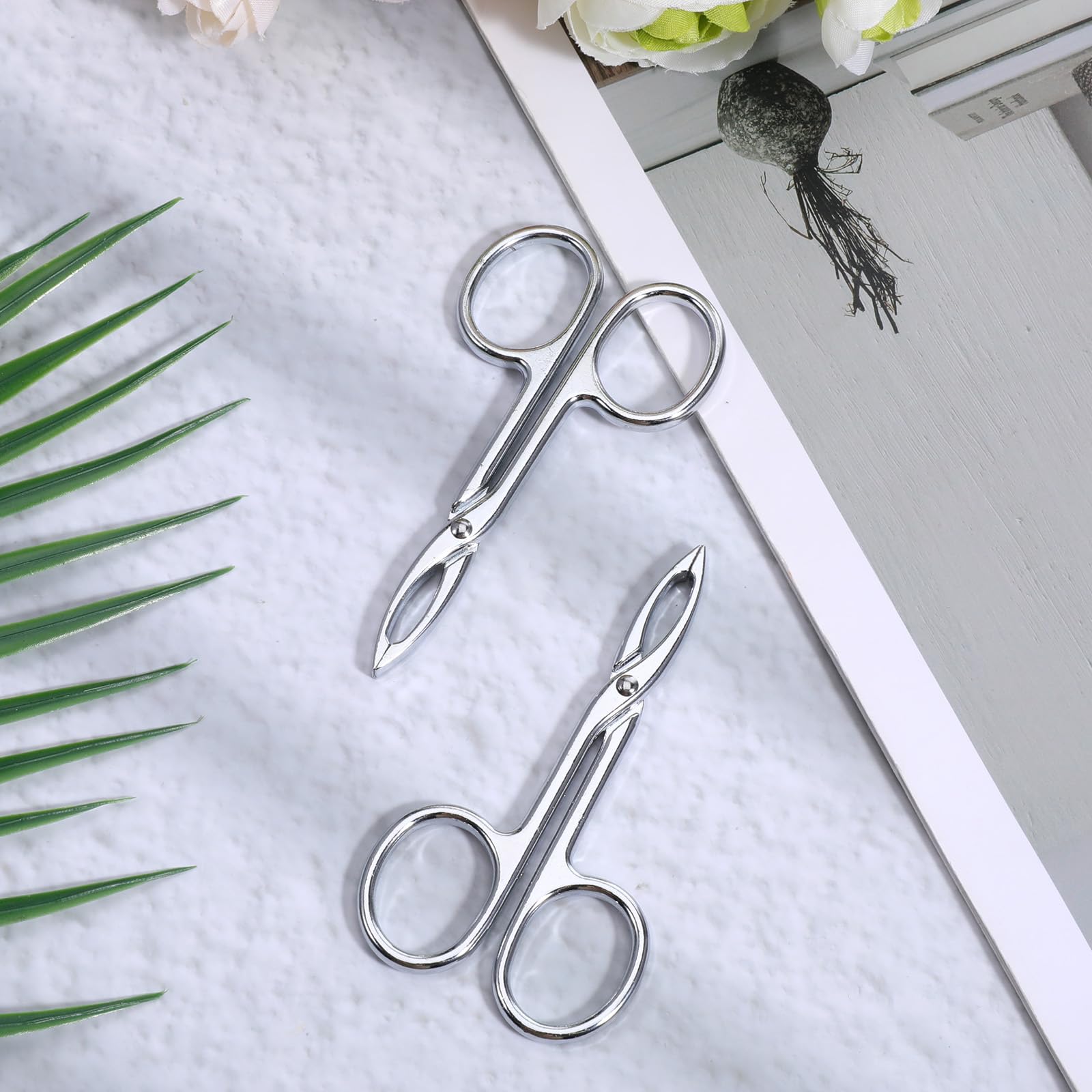 2 PCS Scissor Tweezers for Eyebrows, Metal Straight Tip Scissor Tweezers with Handles, Flat Plucker Tweezers Scissors for Remover Facial Hair and Eyebrow Care(Silver)