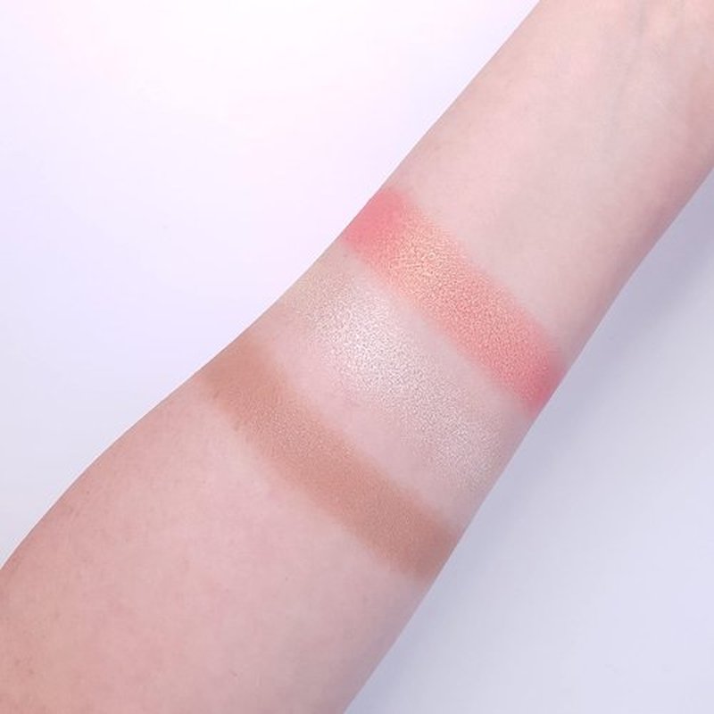 Makeup Revolution Ultra Sculpt & Contour Kit - Define Your Features, Vegan & Cruelty-Free, Ultra Fair C01, 3.6g