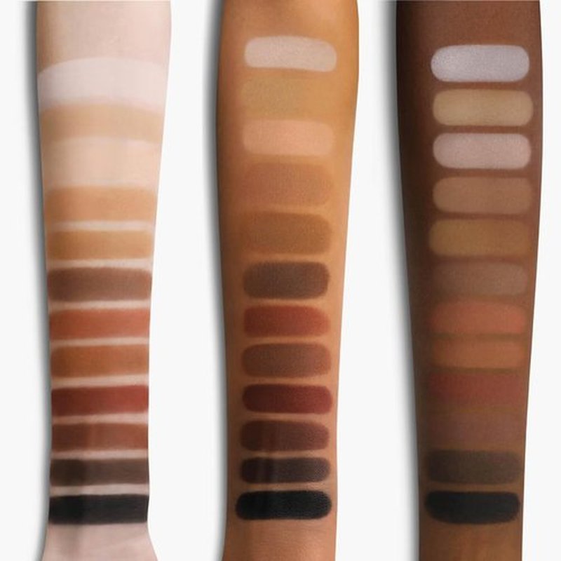 MAKEUP BY MARIO Master Mattes™ Eyeshadow Palette 12 x 0.03 oz/ 1 g null 12 x 0.03 oz/ 1 g