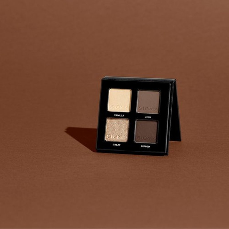 Sigma Beauty Tiramisu Eyeshadow Quad — Makeup Eyeshadow Quad with a Buttery Soft Formula and Buildable, Blendable Shades for a Flawless Eye Look, Designed for All Day Wear