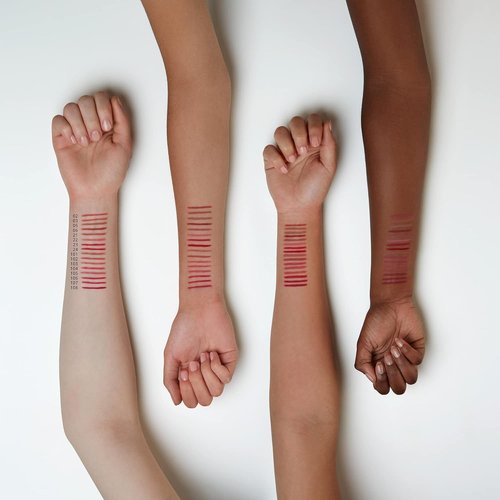 Essence Lip Pencil 104 - Soft & Precise Application for Perfectly Defined Lips