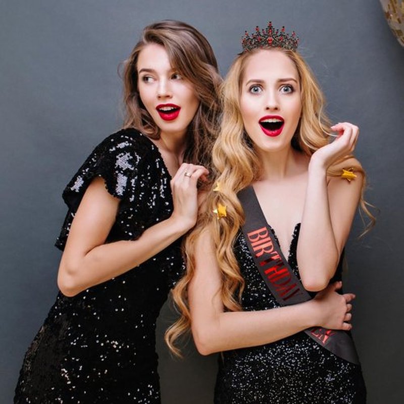 COCIDE Black Red Birthday Queen Sash for Women Happy Birthday Crowns Princess Tiaras Sashes for Girl Crystal Party Decorations Rhinestone Headband Supplies Decor