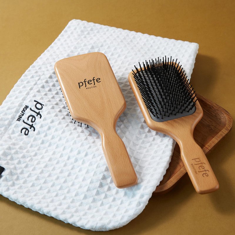 Wooden Paddle Hair Brush - Square Detangling Reducing Breakage Hairbrush for Men & Women, Beechwood Air Cushion Brush with Travel Bag for Thick, Curly, Wet, Dry Hair