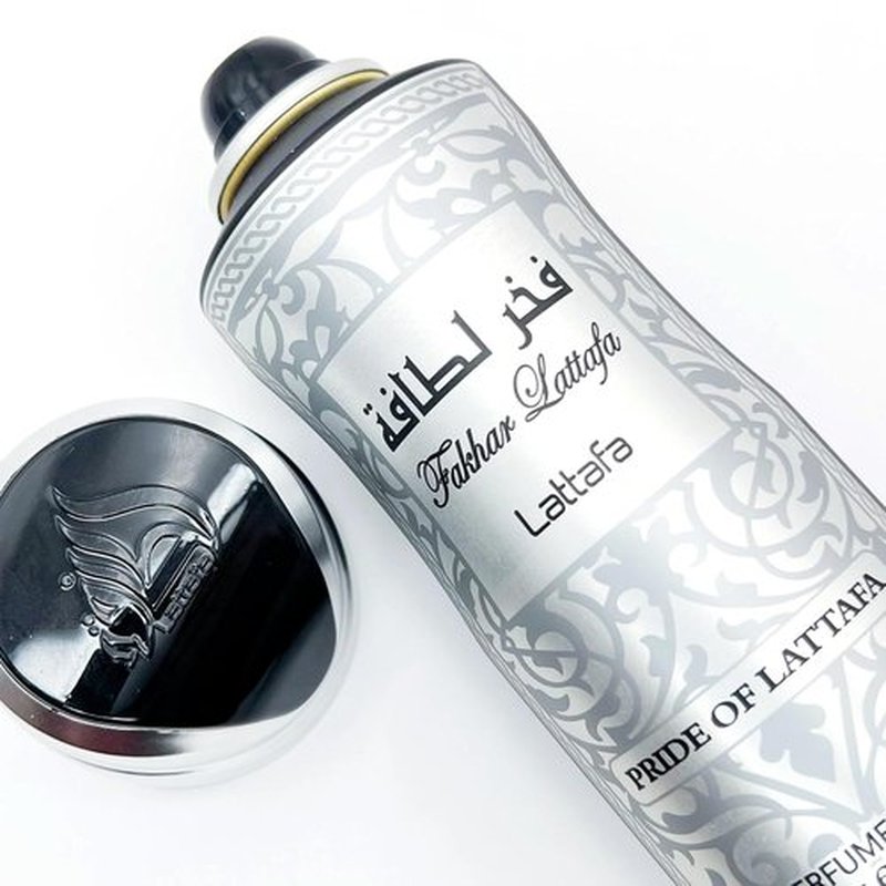 Lattafa Fakhar for Men - Fresh Marine Woody Earthy Scent - 6.67 oz Perfumed Deodorant Spray